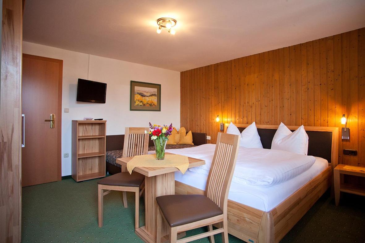 Pension Schierl Faistenau Room photo